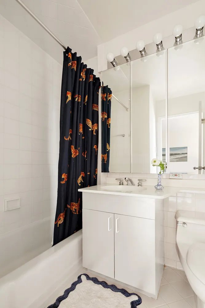 $1,995,000 | 360 West 22nd Street, Unit 10B | Chelsea