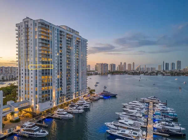 $1,100,000 | 17301 Biscayne Boulevard, Unit 1401, North Miami Beach, FL 33160