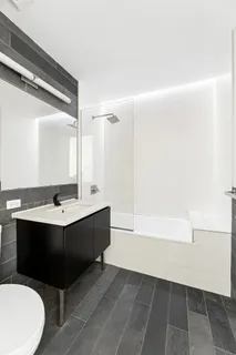 $700,000 | 1059 Manhattan Avenue, Unit 4C | Greenpoint