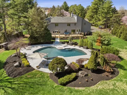 $1,795,000 | 5 Meadow Drive, Warren, NJ 07059