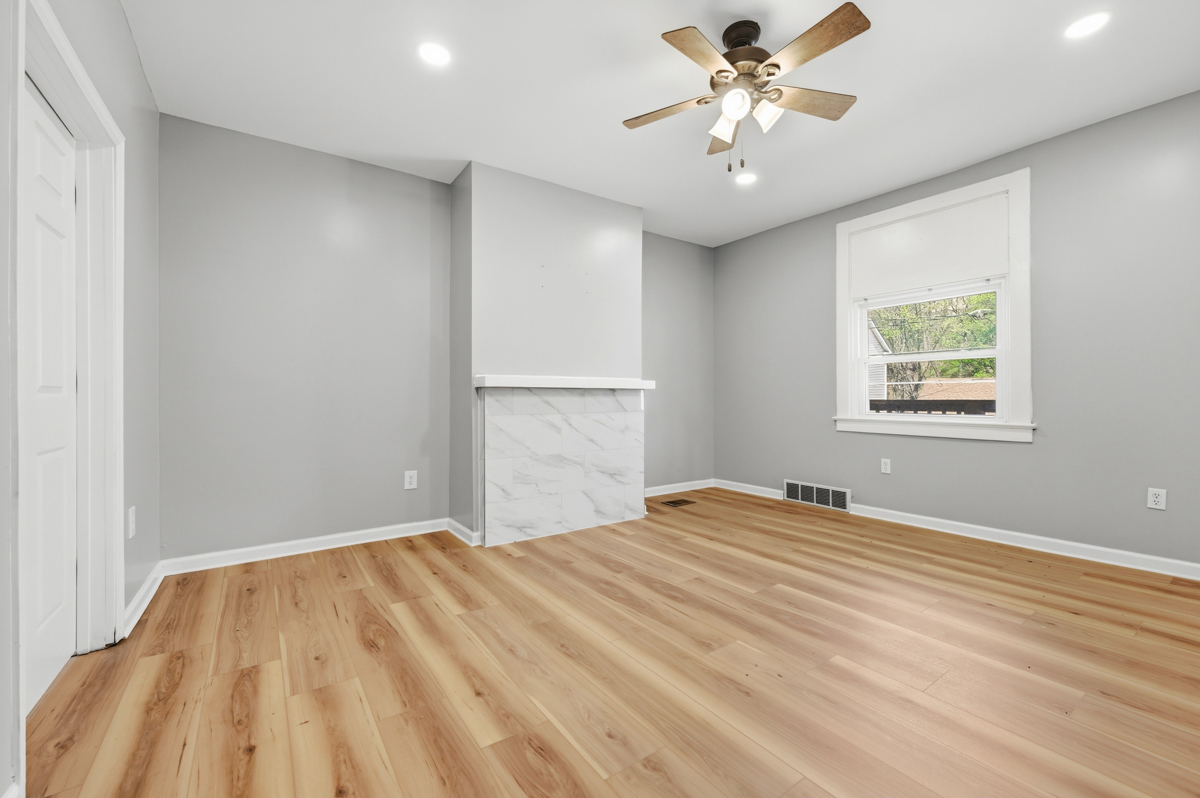 1014 McLaughlin Run Road Bridgeville, PA 15017 - Photo 10 of 24