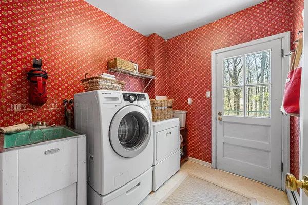 $725,000 | 6 Cypress Lane, Berwyn, PA 19312