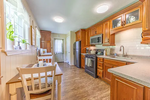 $168,000 | 1545 Saxonburg Road, Natrona Heights, PA 15065