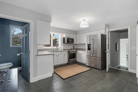 $639,000 | 1705 Wampanoag Trail, Barrington, RI 02806