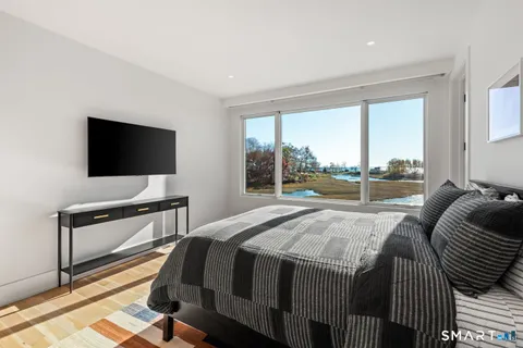 $8,999,000 | 19 Beachside Common, Westport, CT 06880