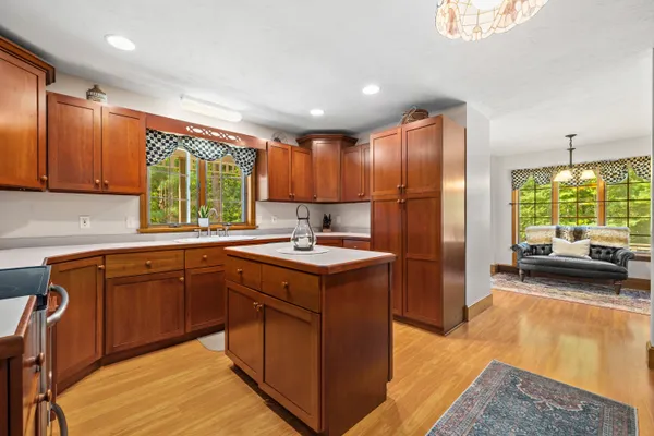 $979,900 | 17 Baltzer Drive, Pembroke, MA 02359