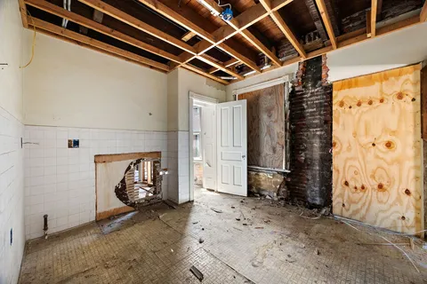 $265,000 | 802 Washington Street, Wilmington, DE 19801