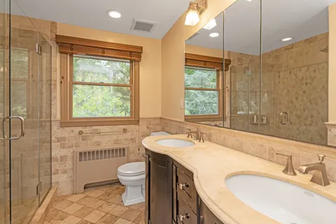 $2,495,000 | 11 Quaker Ridge Drive, Brookville, NY 11545