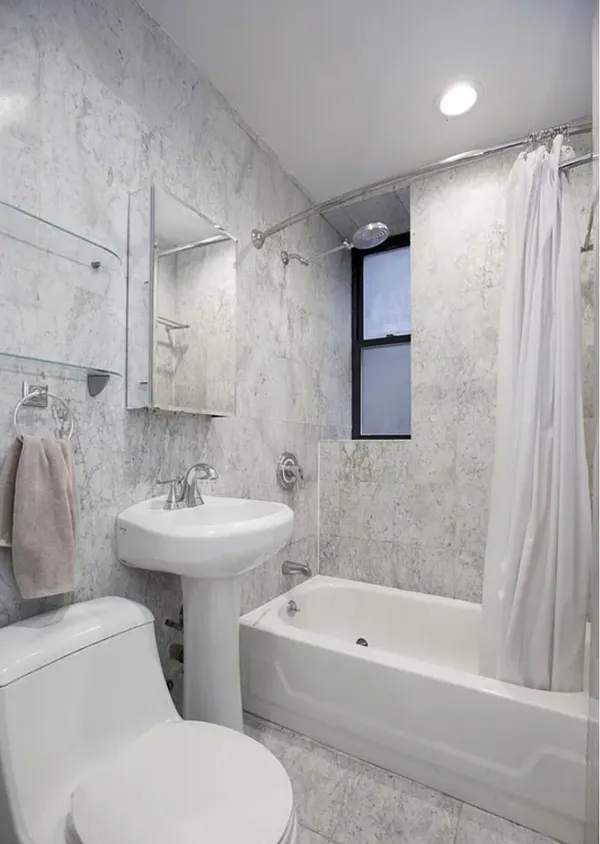 $6,900 | 210 West 16th Street, Unit 1G | Chelsea