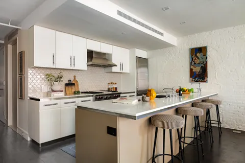 $3,500,000 | 159 Duane Street, Unit 4 | TriBeCa