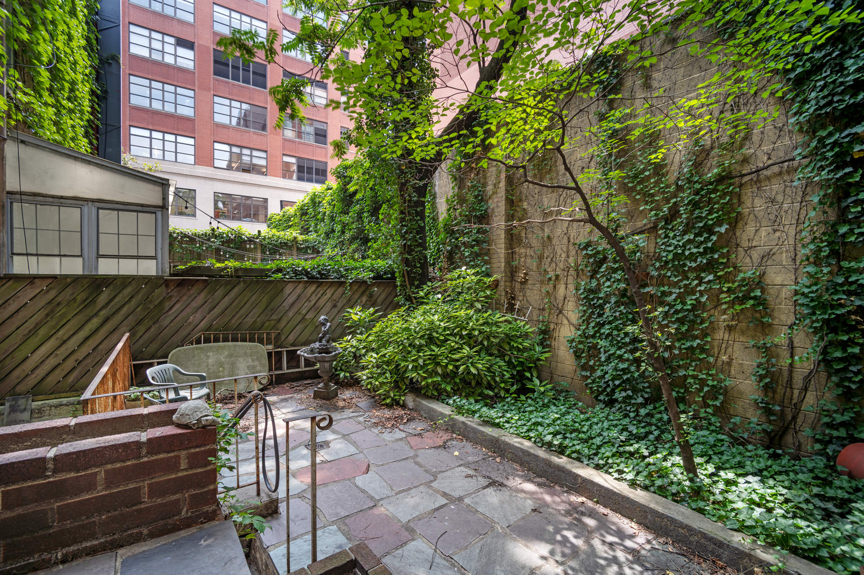 451 Hudson Street, Unit 2 Manhattan, NY 10014 - Photo 8 of 12