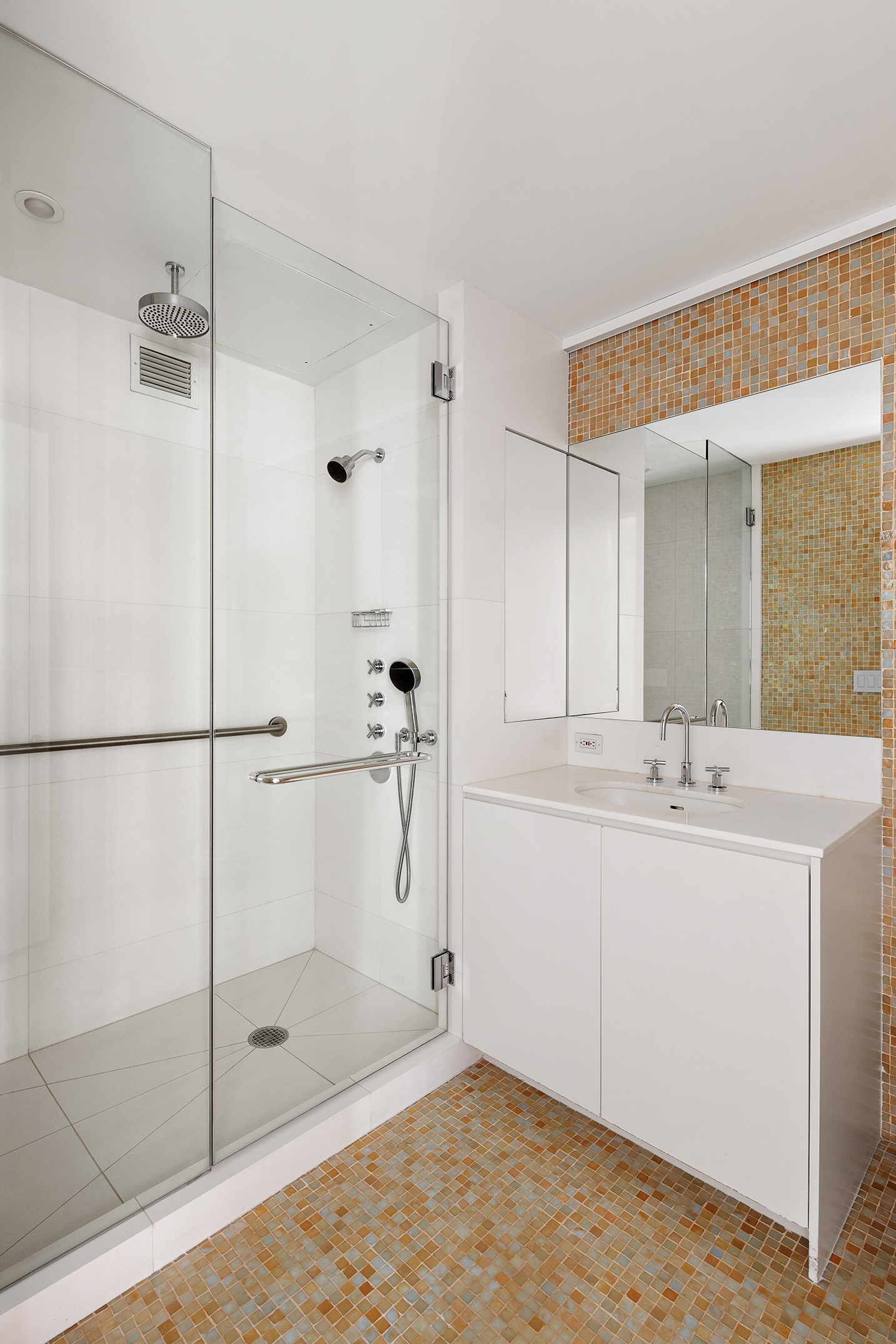 166 Duane Street, Unit 9A Manhattan, NY 10013 - Photo 11 of 16