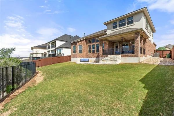 $859,000 | 2733 Painted Sky Bend, Leander, TX 78641