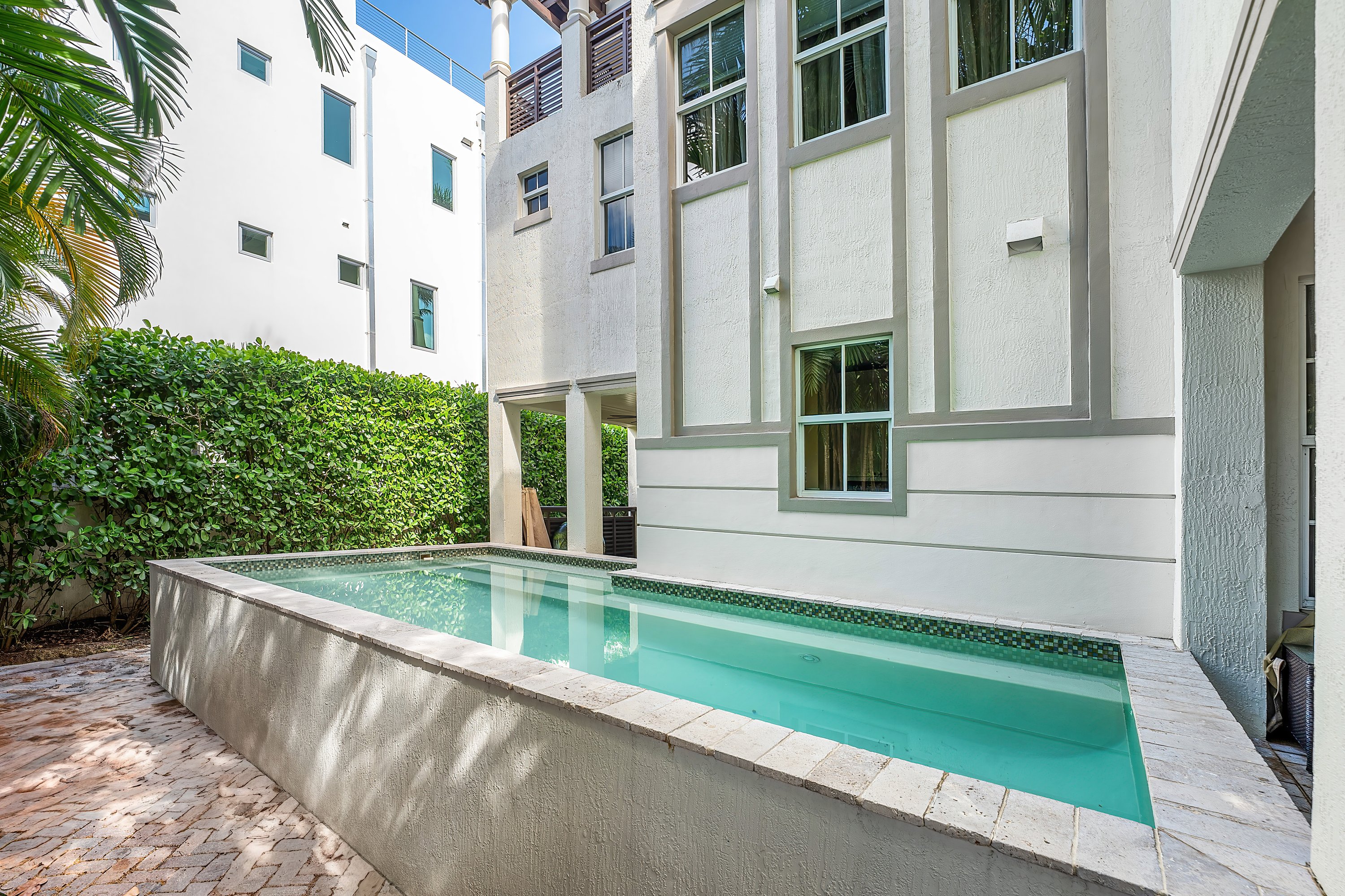 1108 Coconut Row Delray Beach, FL 33483 - Photo 6 of 9