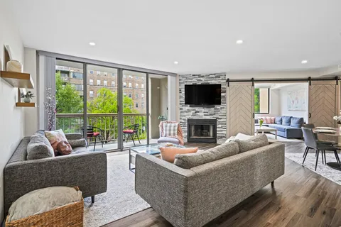 $1,350,000 | 2725 Connecticut Avenue Northwest, Unit 507, Washington, DC 20008