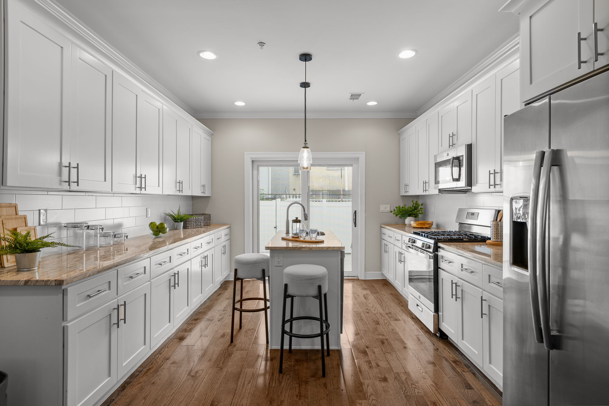 2129 Tasker Street Philadelphia, PA 19145 - Photo 12 of 51 Gallery Image 12