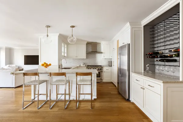 $3,450,000 | 165 West 66th Street, Unit 8ZA | Upper West Side