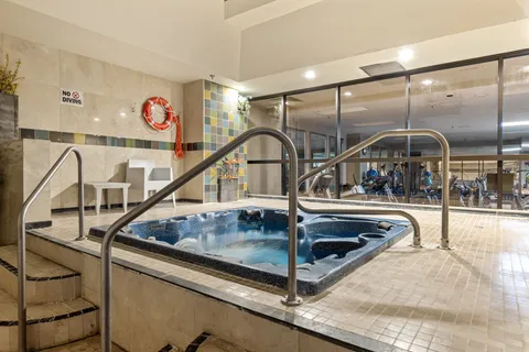 $600,000 | 1551 Larimer Street, Unit 2705, Denver, CO 80202