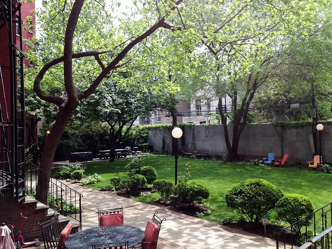 138 Baltic Street, Unit 3C Brooklyn, NY 11201 - Photo 8 of 10 a view of a park with large trees