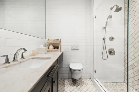 $1,495,000 | 368 Gates Avenue, Unit 2 | Bedford-Stuyvesant