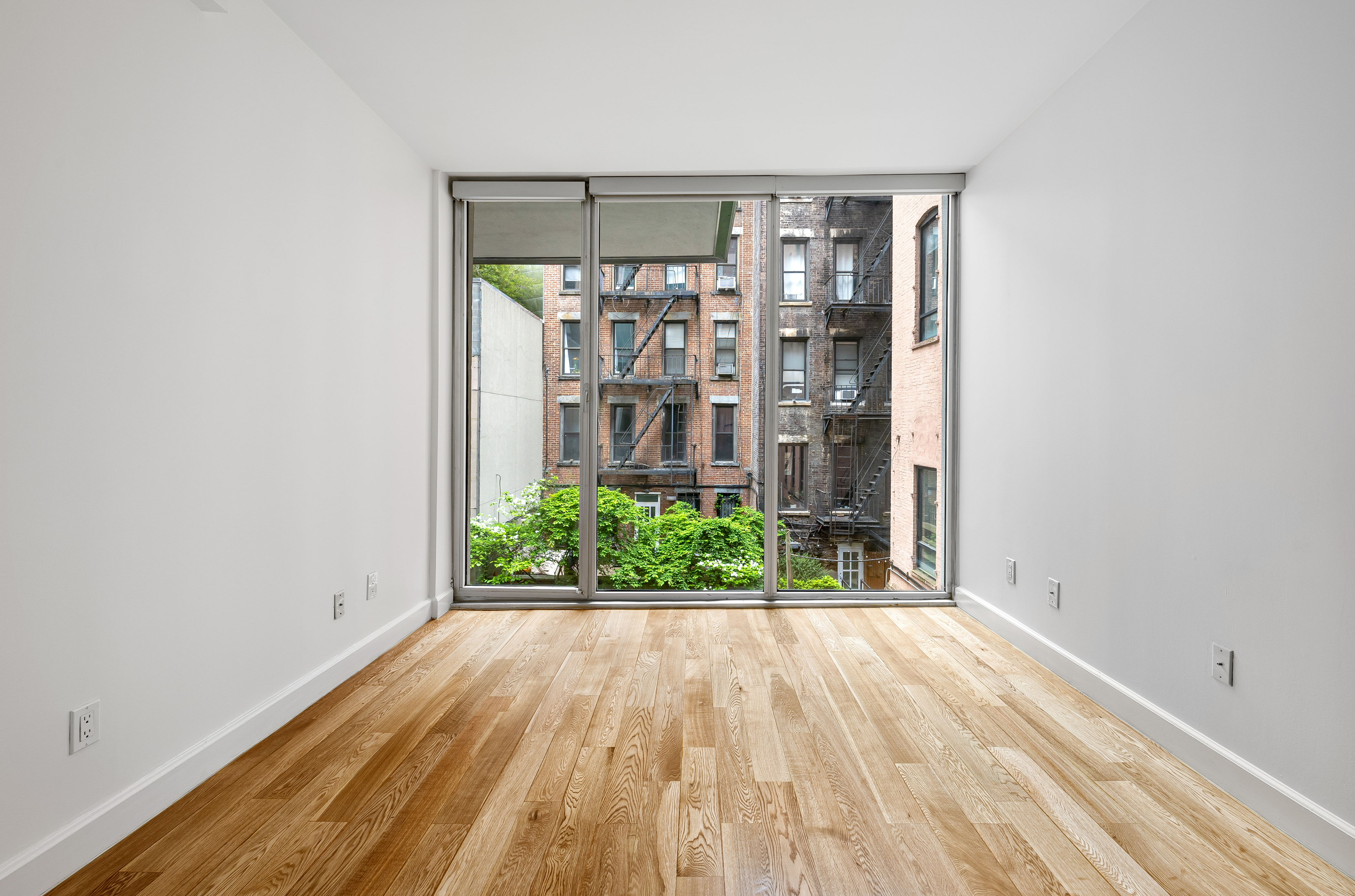 343 West 16th Street, Unit 2R Manhattan, NY 10011 - Photo 3 of 12