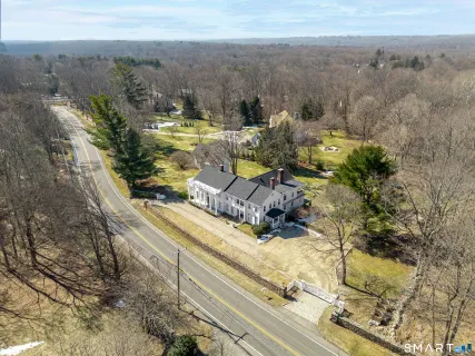 $2,195,000 | 89 Chestnut Hill Road, Wilton, CT 06897