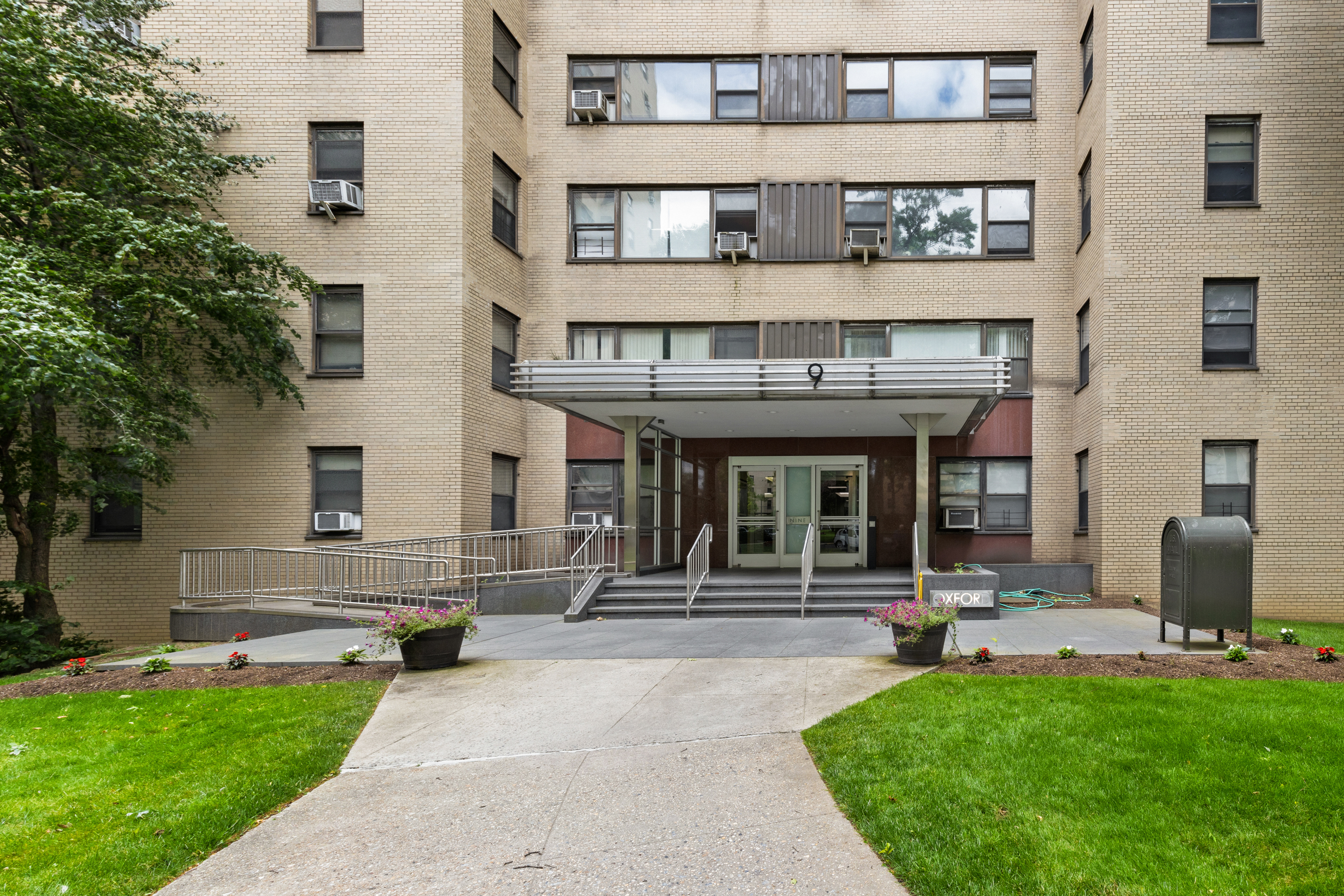 1 Fordham Hill Ovl, Unit 12C Bronx, NY 10468 - Photo 39 of 49