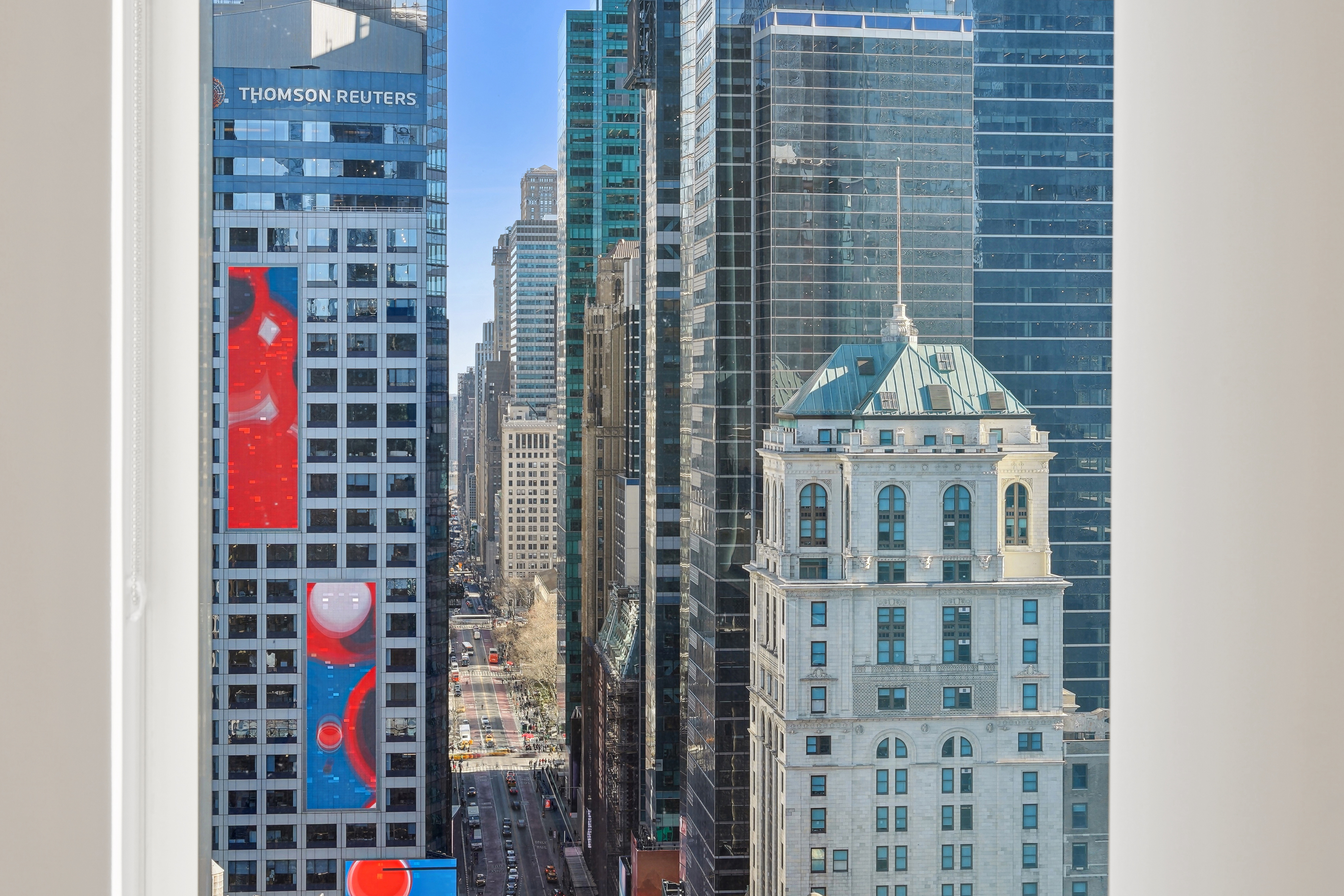312 West 43rd Street, Unit PHB Manhattan, NY 10036 - Photo 2 of 12 a view of a balcony with a shower