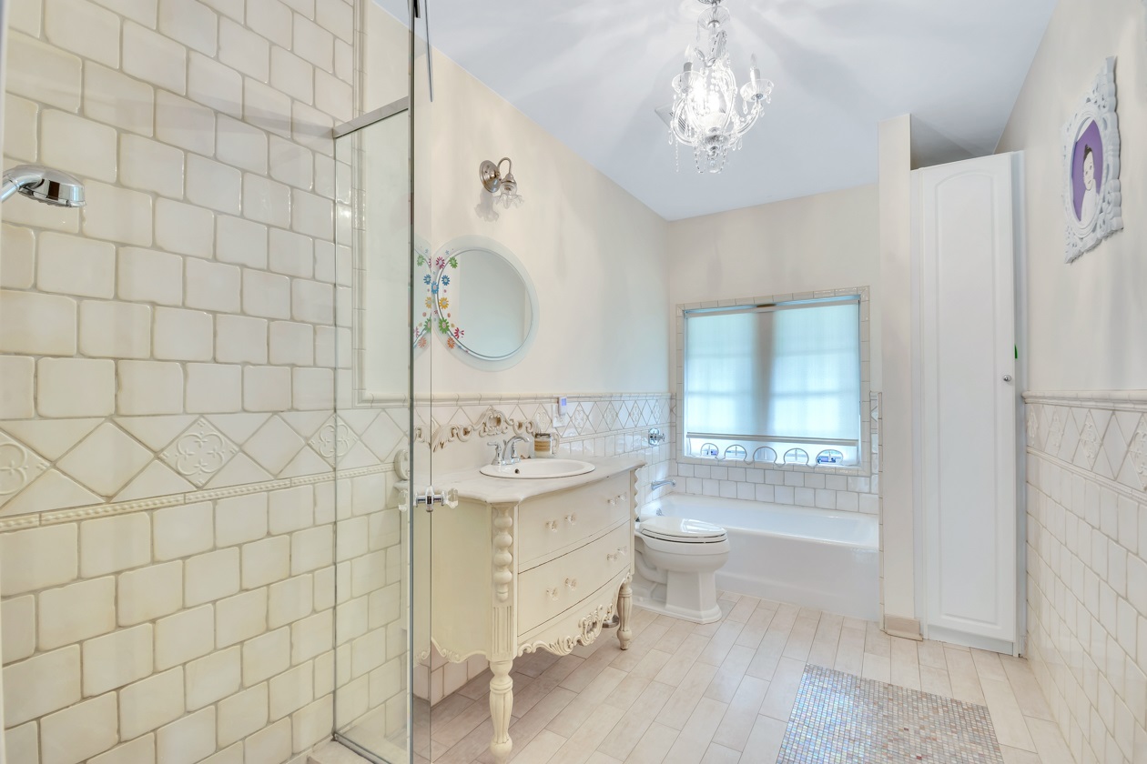 35 Grymes Hill Road Staten Island, NY 10301 - Photo 24 of 31