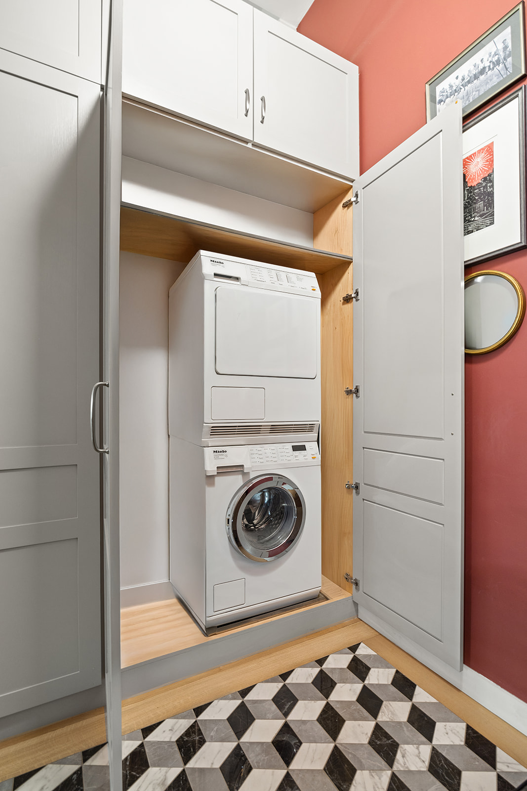 111 Hicks Street, Unit 4A Brooklyn, NY 11201 - Photo 10 of 11 a bathroom with a sink and a washing machine