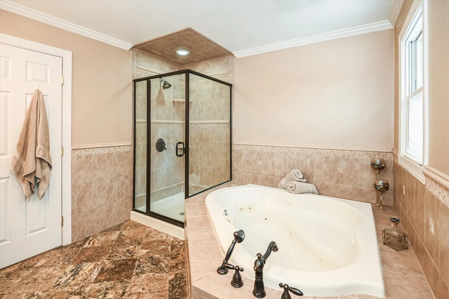 $799,000 | 2 Eden Place, Wayne, NJ 07470