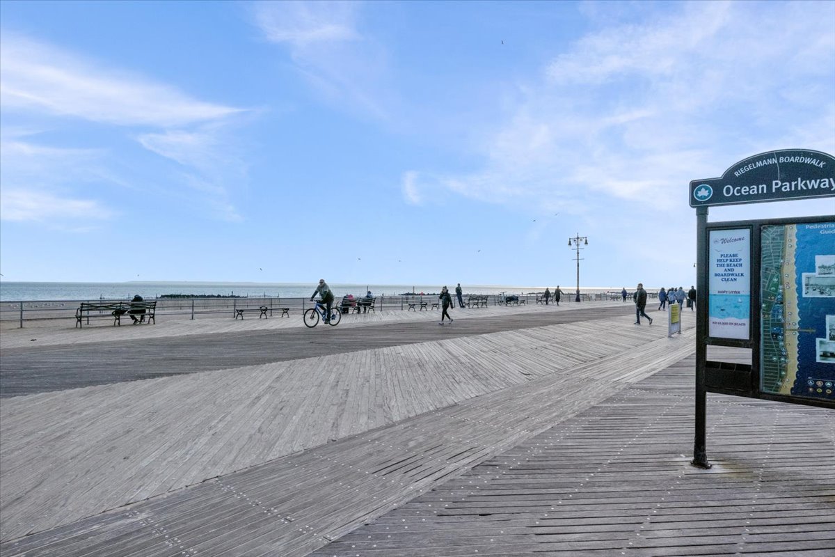 3111 Ocean Parkway, Unit 5D Brooklyn, NY 11235 - Photo 13 of 16