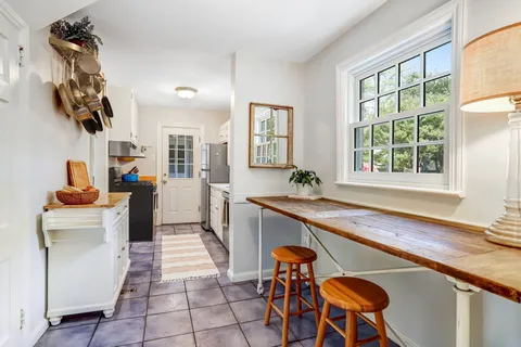 $1,225,000 | 3501 Bradley Lane, Chevy Chase, MD 20815