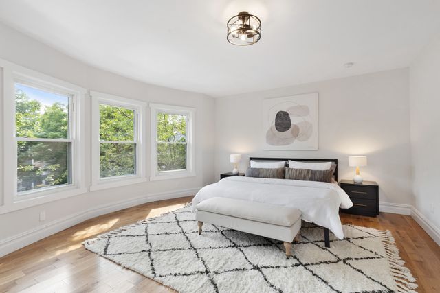$2,795,000 | 542 East 24th Street | South Midwood