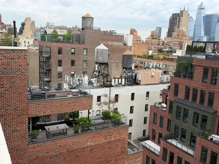 $995,000 | 105 West 13th Street, Unit 16F | West Village