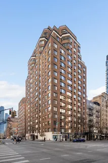 a view of a tall building