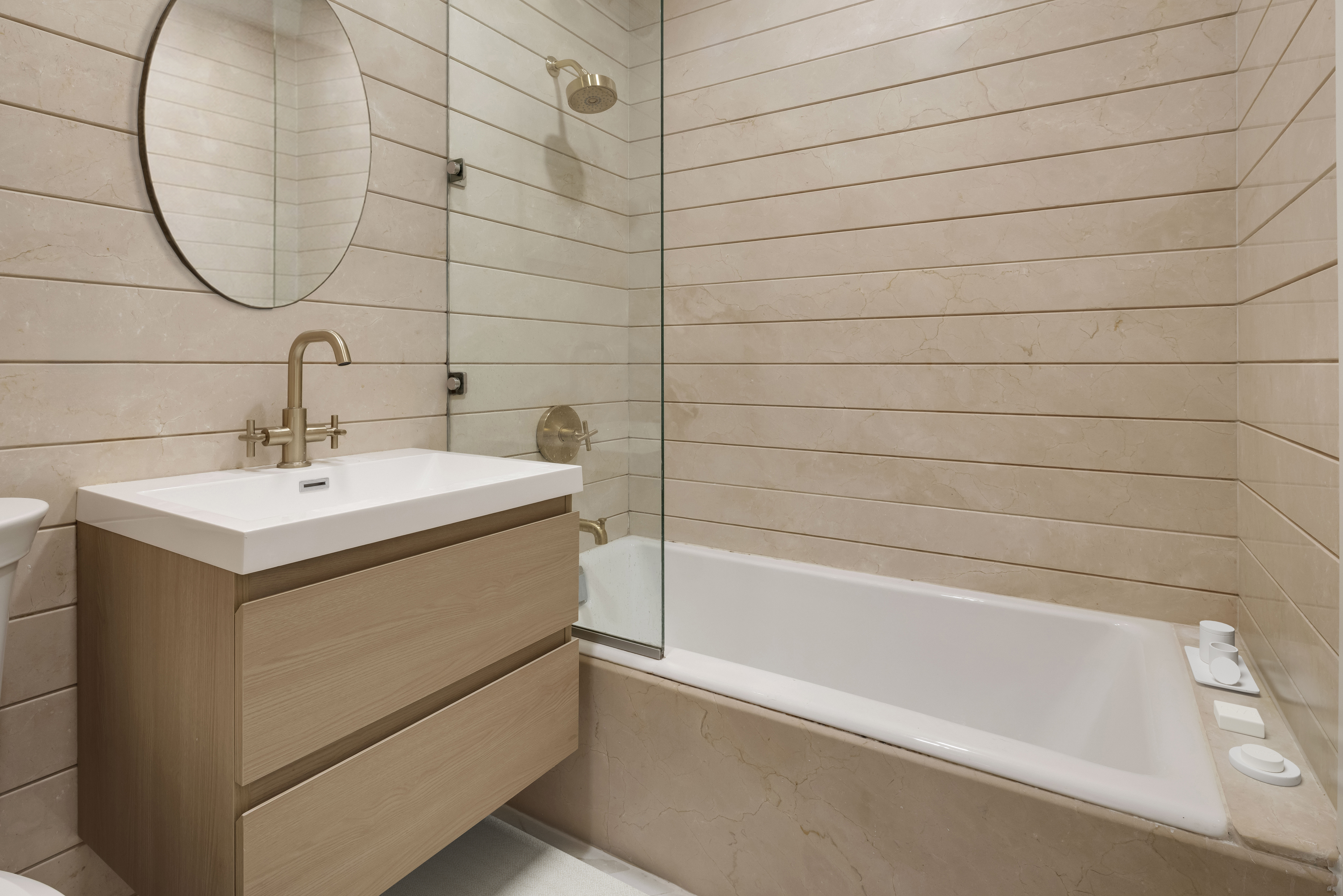 189 Bridge Street, Unit 11B Brooklyn, NY 11201 - Photo 7 of 11