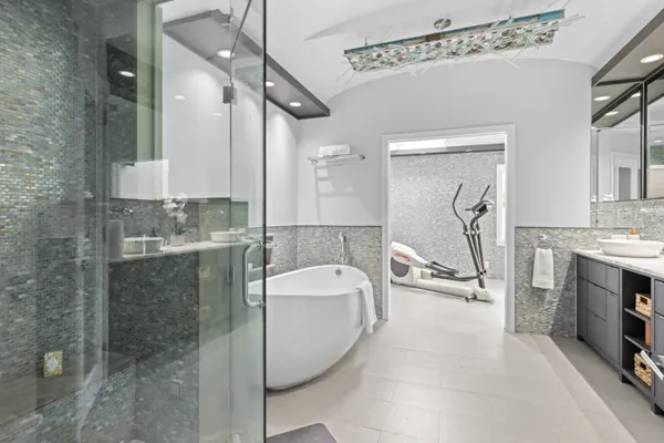 $4,950,000 | 850 Lesley Road, Villanova, PA 19085