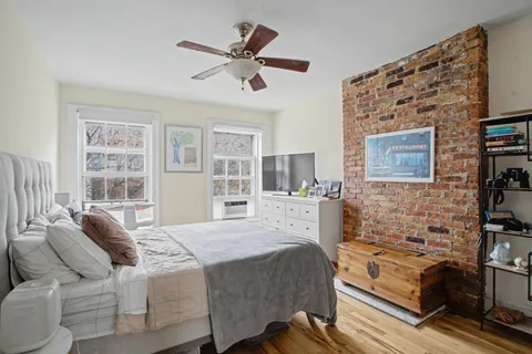$1,250,000 | 246 Cumberland Street, Unit 2 | Fort Greene