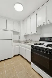 $440,000 | 16 West 16th Street, Unit 10FS | Flatiron