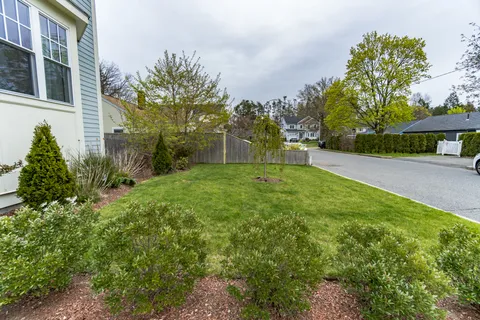 $2,450,000 | 31 Kappius Path, Newton, MA 02459