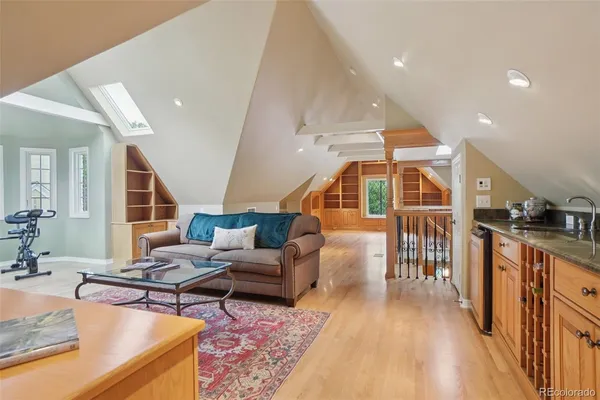 $1,500,000 | 5530 East 6th Ave Parkway, Denver, CO 80220