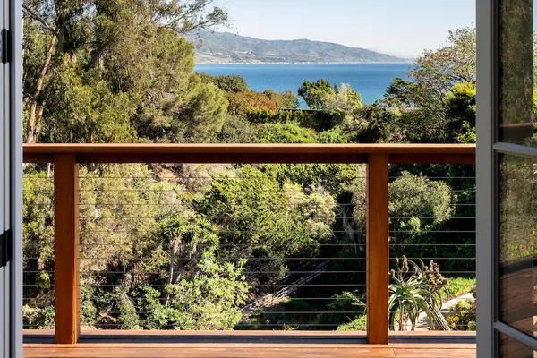 a view of a living room