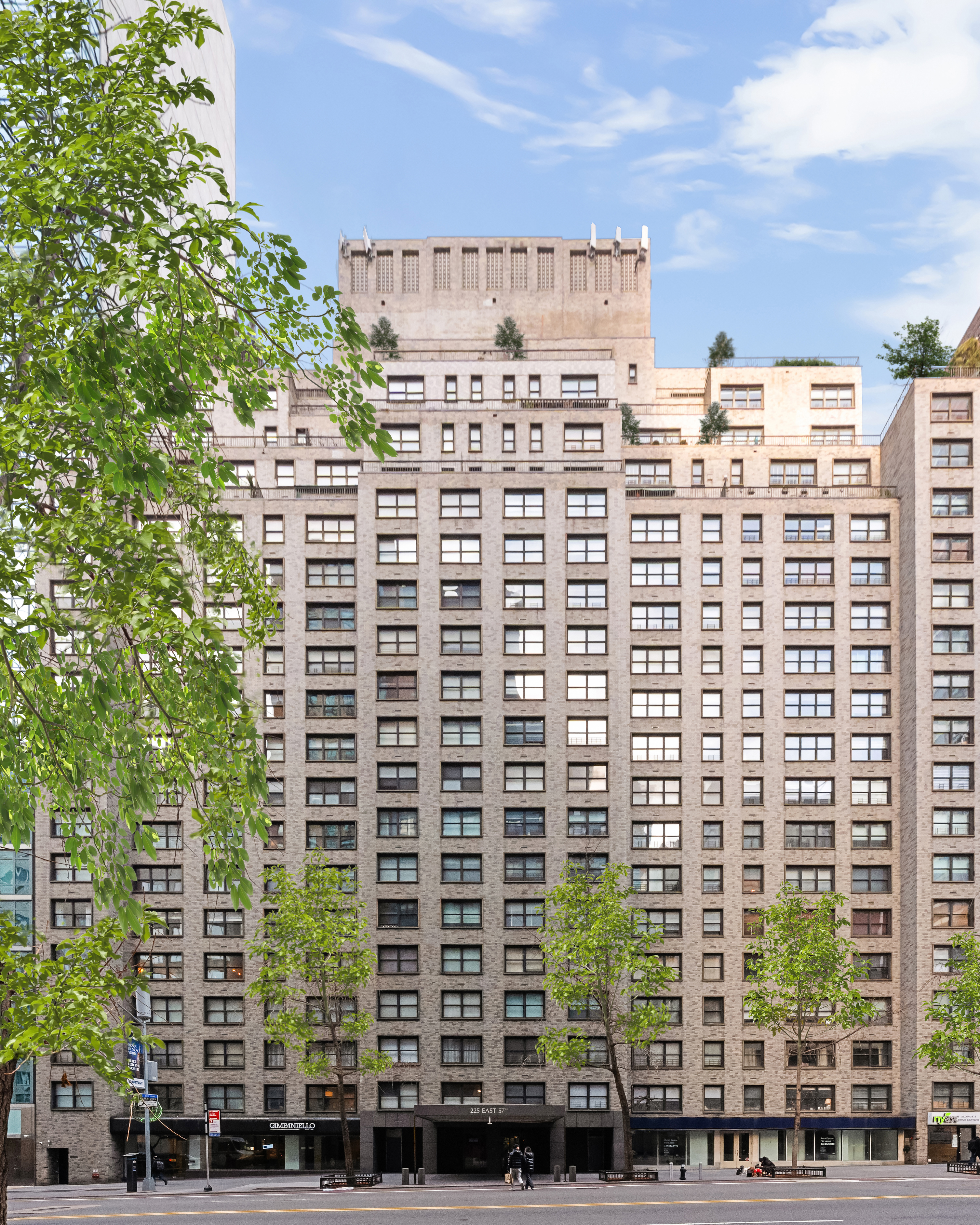 225 East 57th Street, Unit 16K Manhattan, NY 10022 - Photo 8 of 12