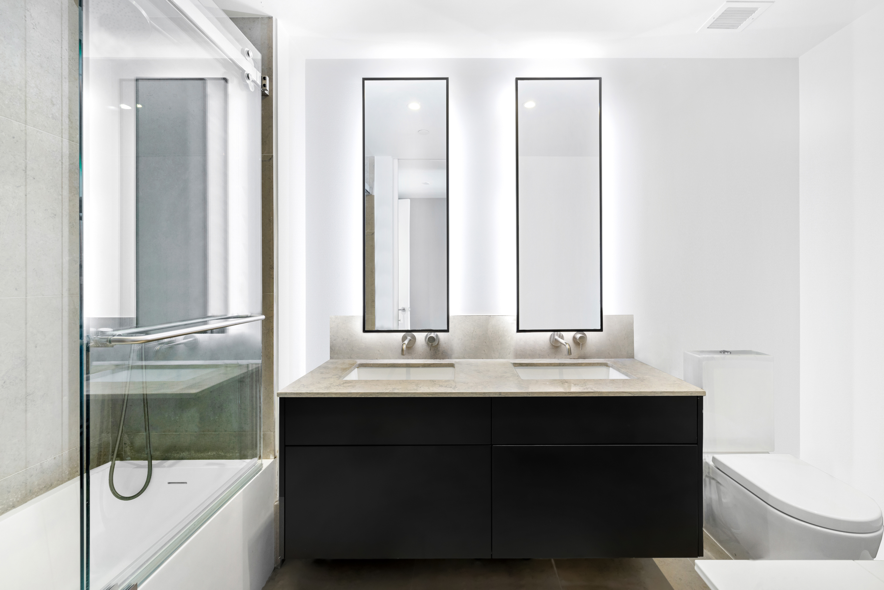 429 Kent Avenue, Unit D714 Brooklyn, NY 11249 - Photo 9 of 22