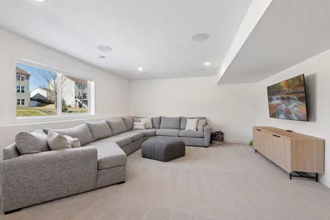 $750,000 | 17826 Meadows Way Southeast, Prior Lake, MN 55372