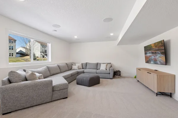 $750,000 | 17826 Meadows Way Southeast, Prior Lake, MN 55372