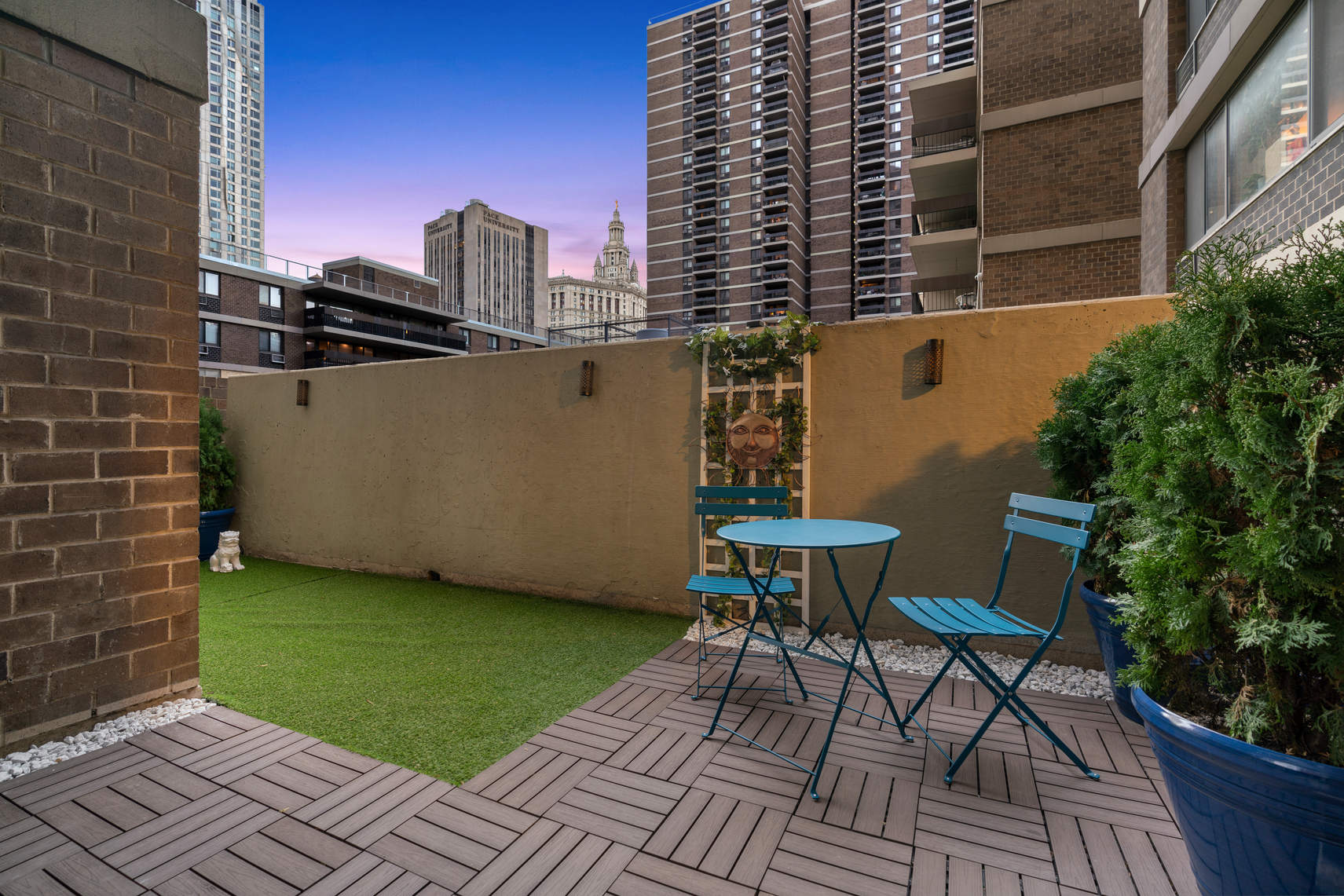 77 Fulton Street, Unit 2B, Manhattan, NY 10038 Compass