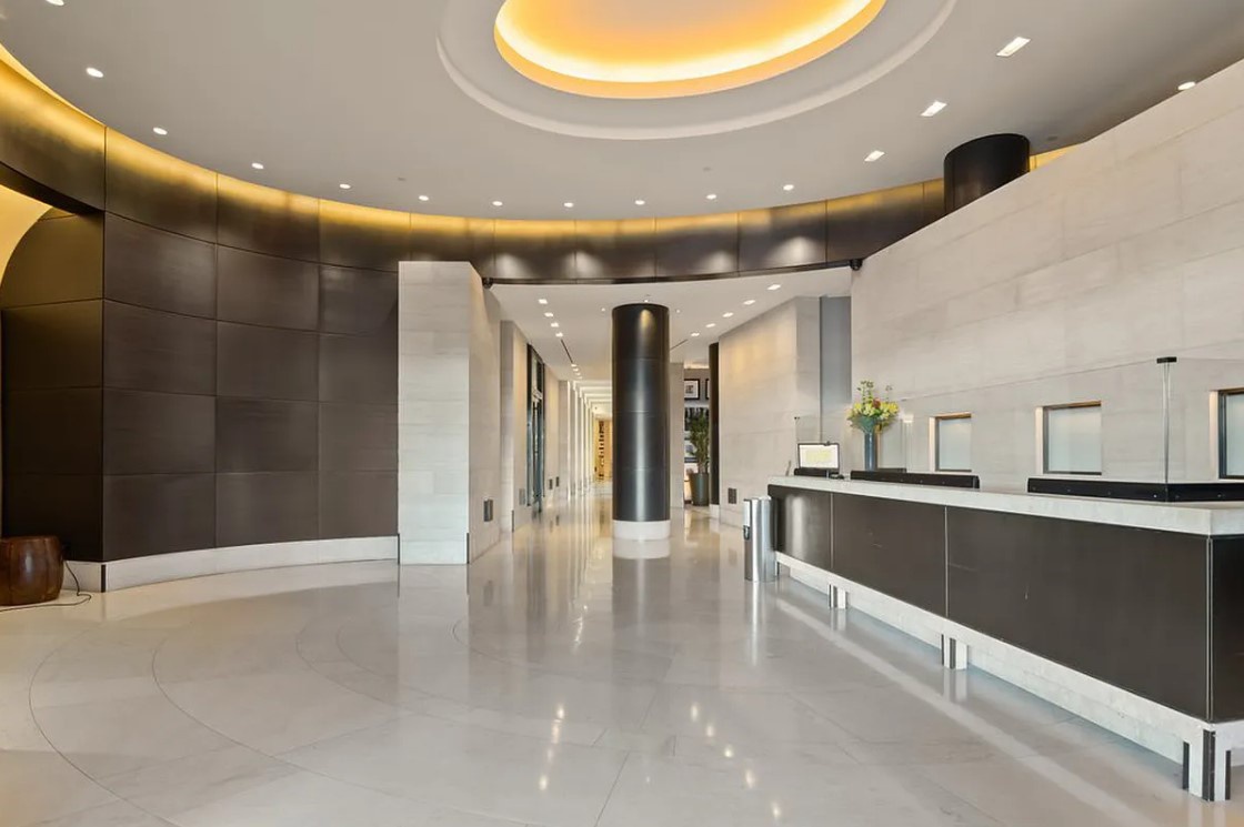 80 Riverside Boulevard, Unit 4X Manhattan, NY 10069 - Photo 16 of 19 a lobby with entryway and a potted plant