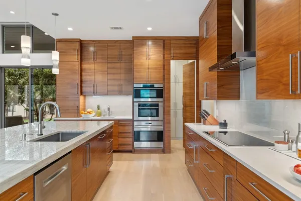 $6,350,000 | 4703 Timberline Drive, Austin, TX 78746